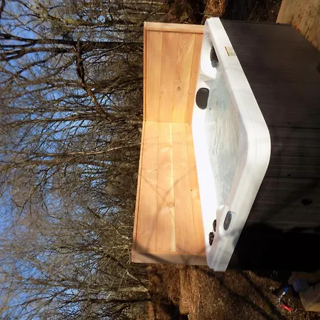 Tente Vue Avec 2 Роскошный шатер Le Vigeant